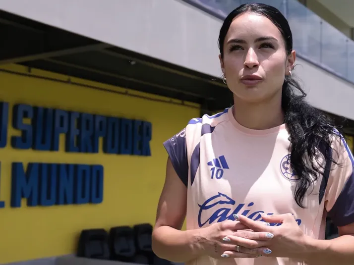 Scarlett Camberos se sincera sobre el peso del brazalete en América Femenil