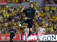 El raro patrón que persigue a los rivales tras recibir un triplete de Henry Martín