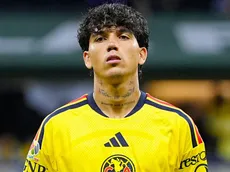 Kevin Álvarez calentó el Clásico Nacional amistoso: "Siempre está de amarillo..."
