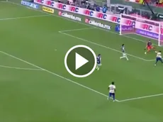 ¡El travesaño le negó un golazo a Miguel Borja vs Monterrey!