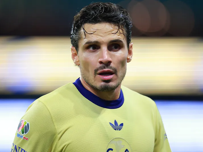 Explotan contra Raphael Veiga por 'olvidarse' de América