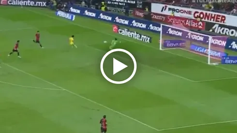Alejandro Zendejas aprovechó el error de Atlas y puso el 4-0 para América