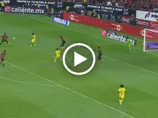 Kevin Álvarez cerró la goleada ante Atlas con un golazo que puso el 5-2