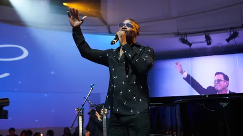 Mike Tyson dio por accidente detalles de la salud de Jamie Foxx