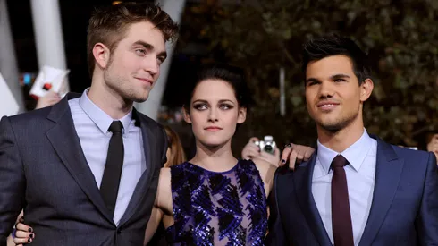 Robert Pattinson, Kristen Stewart y Taylor Lautner protagonizaron Crepúsculo.