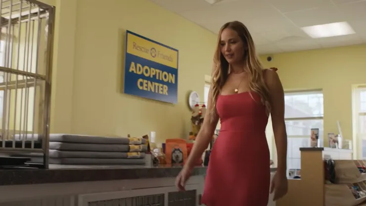 Esta película conocer una nueva faceta de Jennifer Lawrence. nos permite