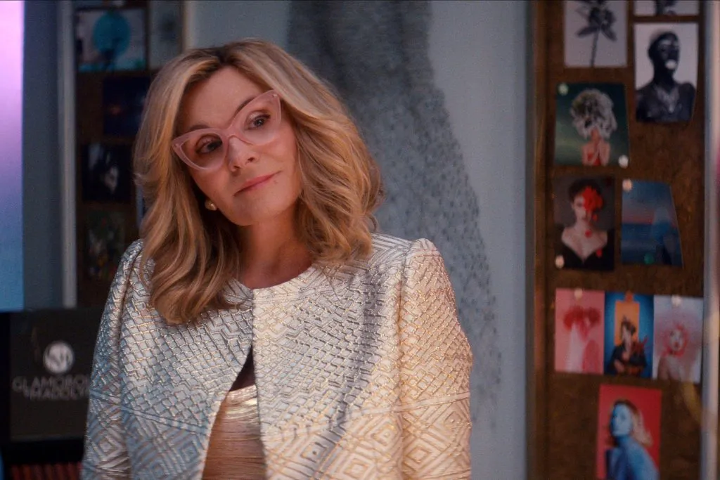 Glamorous (Netflix).