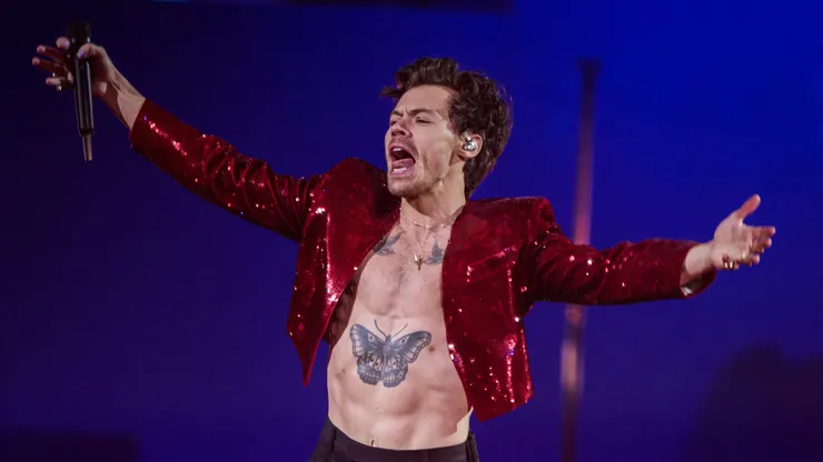Harry Styles vive una gira mundial por Harry's House, su último álbum,