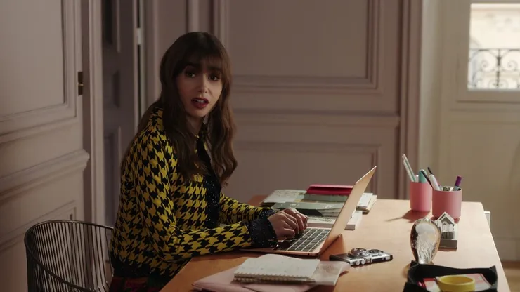 Lily Collins en Emily in Paris