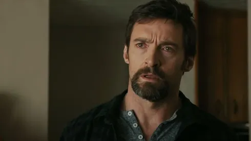 Hugh Jackman interpreta a un padre desesperado que hará todo para encontrar a su hija.