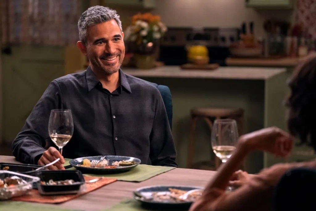 Iván Hernández es Andrés (Netflix).