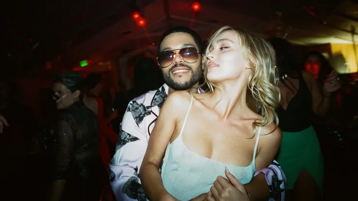 Lily-Rose Depp y The Weeknd protagonizan The Idol.