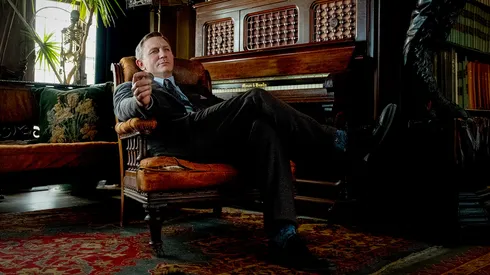 Una de las cintas que sale está protagonizada por Daniel Craig