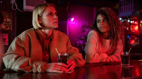 La serie sigue una investigación que demuestra que todo está conectado