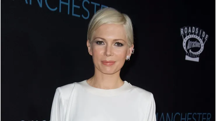 BEVERLY HILLS, CA - NOVEMBER 14: Actress Michelle Williams attends the Premiere Of Amazon Studios "Manchester By The Sea" at Samuel Goldwyn Theater on November 14, 2016 in Beverly Hills, California. (Photo by Earl Gibson III/Getty Images)