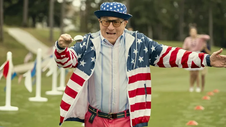 Robert De Niro en su nueva película, Mi papá es un peligro.