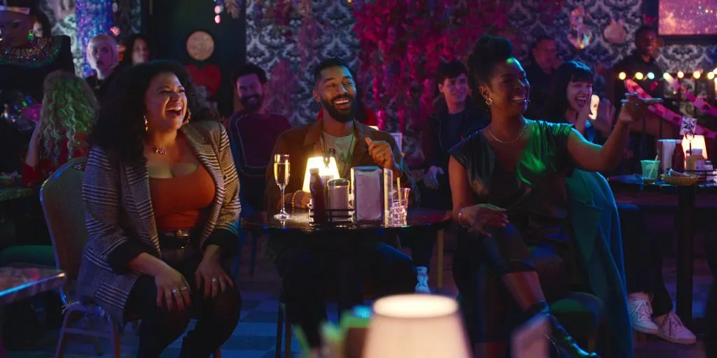 Michelle Buteau, Tone Bell y Tasha Smith en La supervivencia de una chica con curvas. (Netflix)