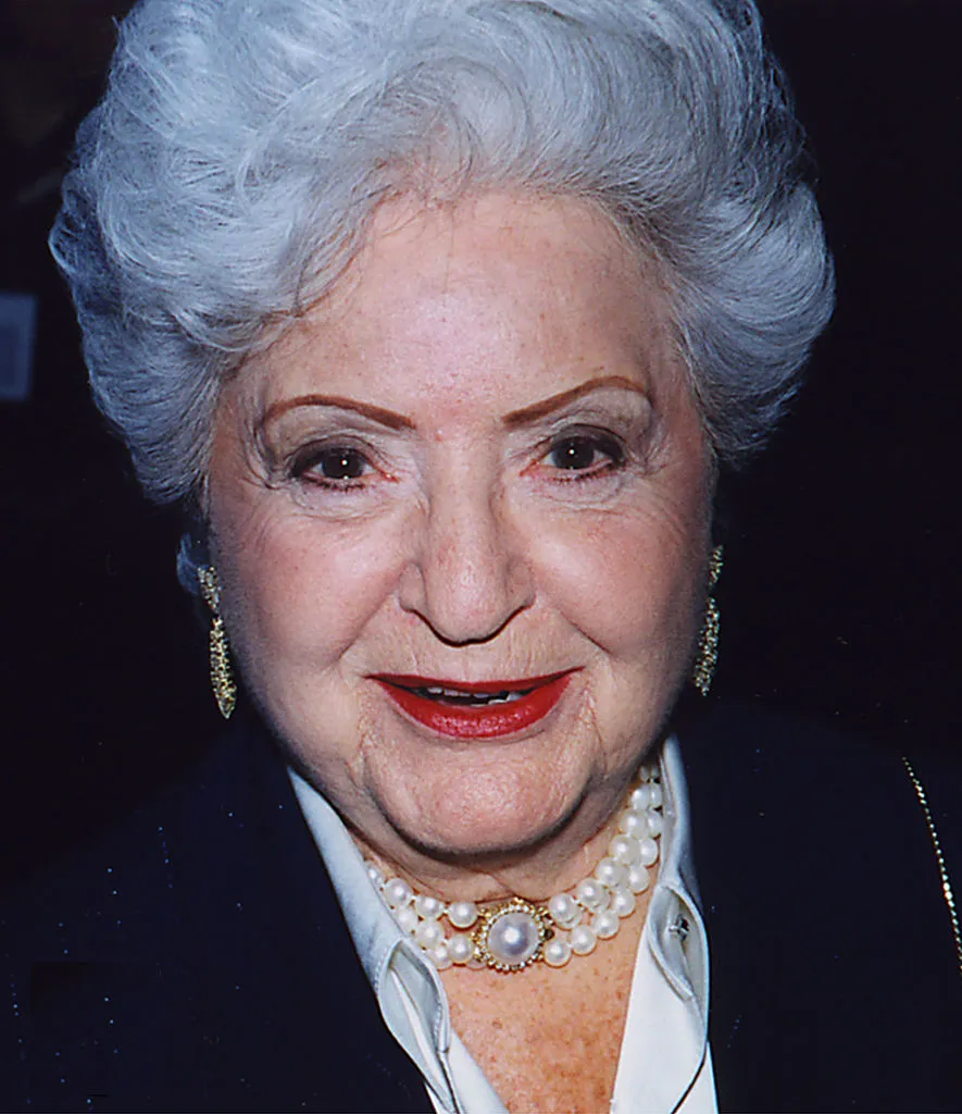 Ruth Handler, co-fundadora de Mattel y creadora de la muñeca Barbie. (Getty Images)