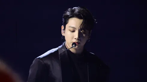 Jungkook lanzó "Seven" y es un éxito.