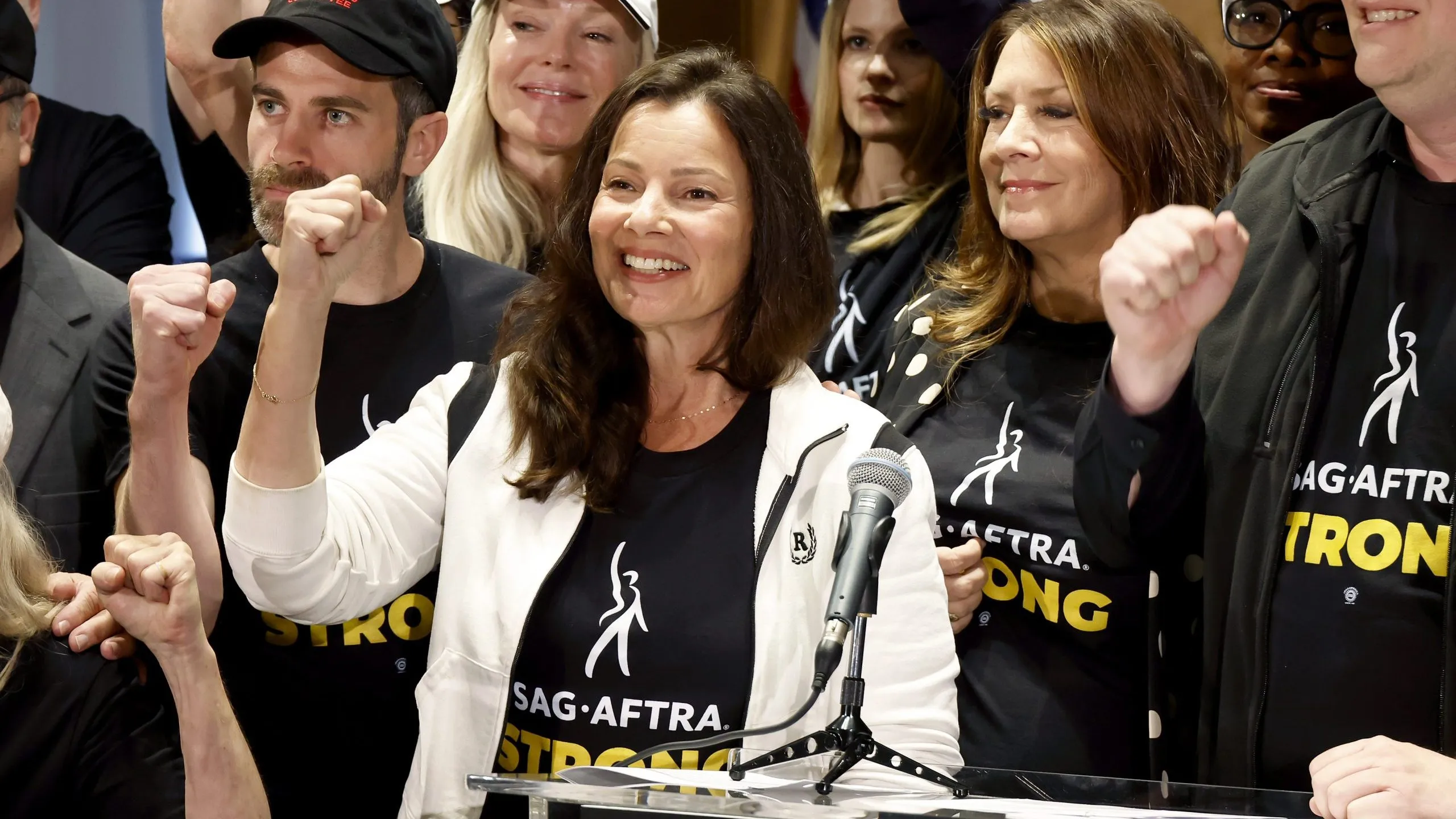 Fran Drescher preside el gremio. (IMDb)