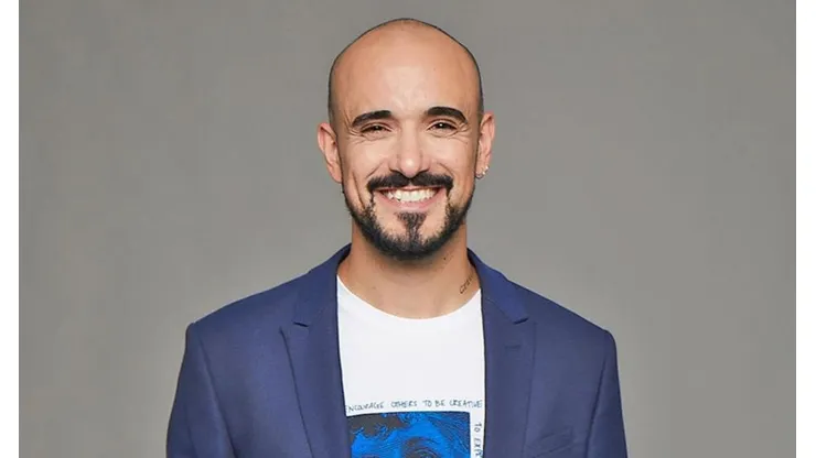 Abel Pintos presentó su nuevo disco con canciones patrias