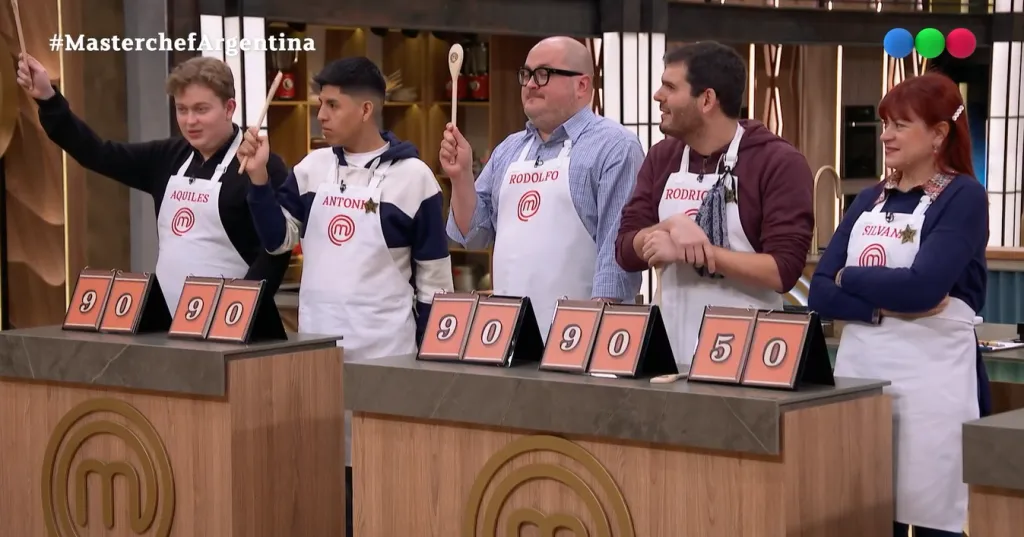 Los participantes participaron de una subasta en MasterChef.