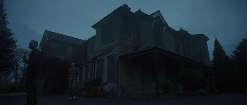 Little Bone Lodge (IMDb).