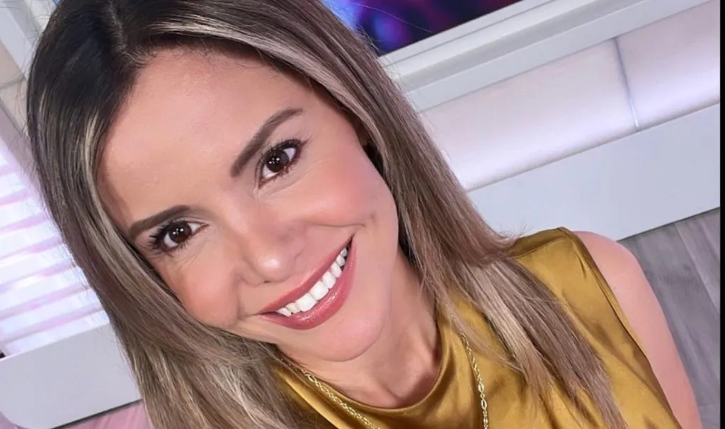 Karina Yapor actualmente es conductora de televisión (Instagram @karinayapor)