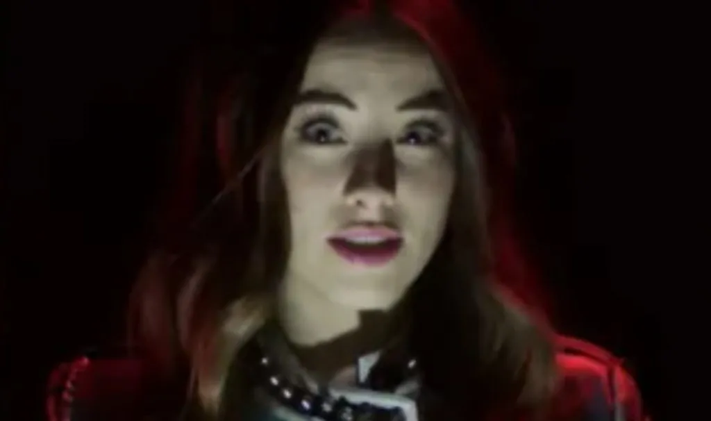 Sara en ‘El club de los lectores criminales’