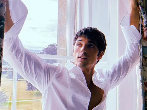 La foto viral de los protagonistas de Rojo, blanco y sangre azul, la película furor de Prime Video