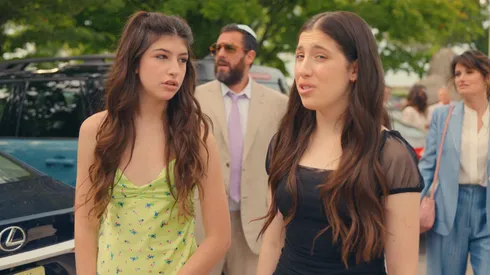 Las hijas de Adam Sandler en la película de Netflix.