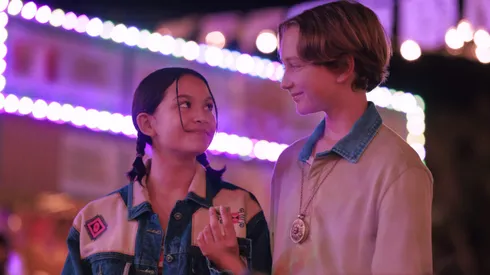 La serie está protagonizada por Bobby Luhnow.