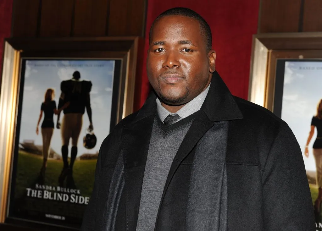 El actor Quinton Aaron dio vida a Michael Oher en la película Un sueño posible. Imagen: Getty Images.