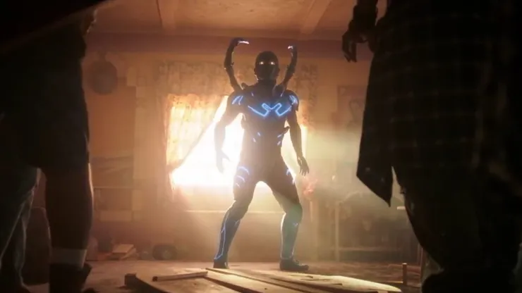 Los actores de doblaje en Blue Beetle.