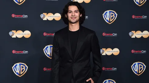 Xolo Maridueña está a punto de protagonizar su primer película gracias a DC comics.