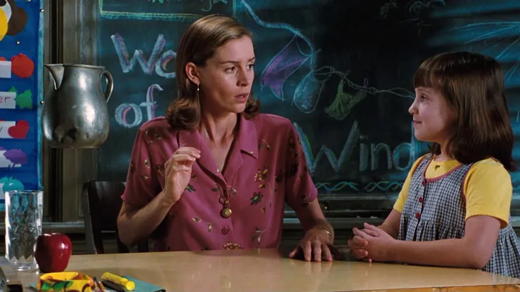 La maestra Miel tras 27 años de Matilda.