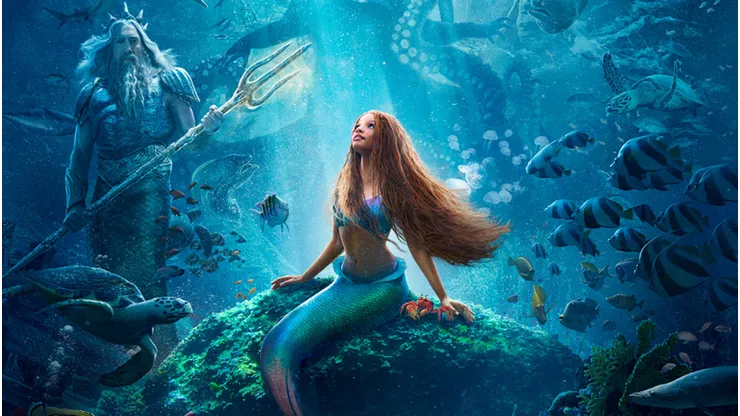 Halle Bailey protagoniza La Sirenita.