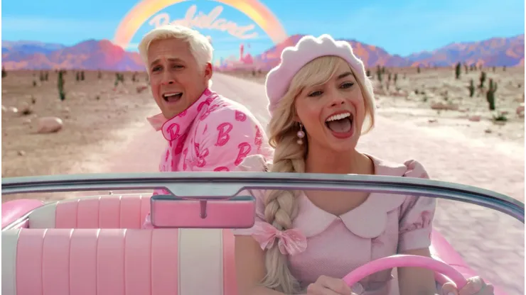 Margot Robbie y Ryan Gosling son los protagonistas de Barbie.