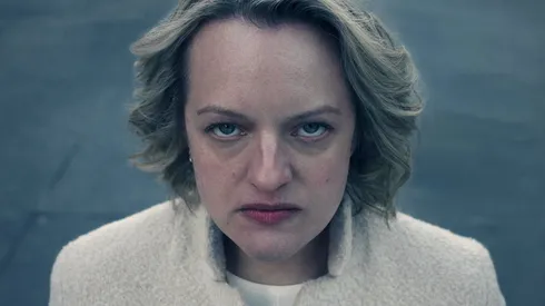 La serie está protagonizada por Elisabeth Moss.