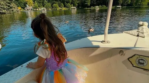 Gigi compartió momentos este verano al lado de su hija