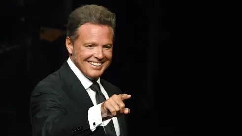 LAS VEGAS, NEVADA - SEPTEMBER 12: Singer Luis Miguel performs on the first night of his four-date limited engagement at The Colosseum at Caesars Palace on September 12, 2019 in Las Vegas, Nevada. (Photo by Ethan Miller/Getty Images)