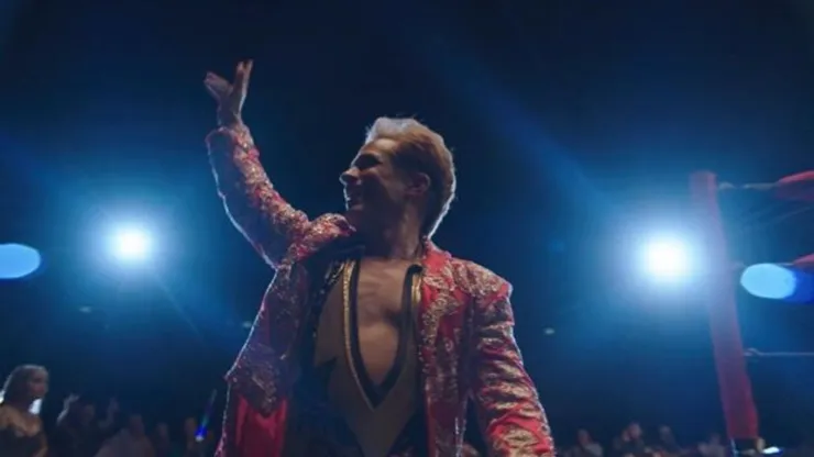 Gael García le da vida a Cassandro, en el nuevo film de Prime Video.