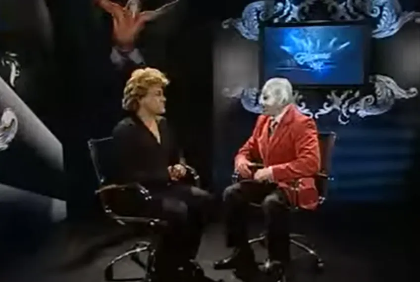 Cassandro y El Hijo del Santo recordando anécdota para el programa Experiencias. Imagen: @ElHijodelSantoHDS.