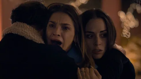 En la foto: Gerardo Trejoluna, Irene Azuela y Zuria Vega, en una escena de la serie.