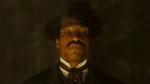 Jonathan Majors como la variante de Kang conocida como Victor Timely, en Loki.