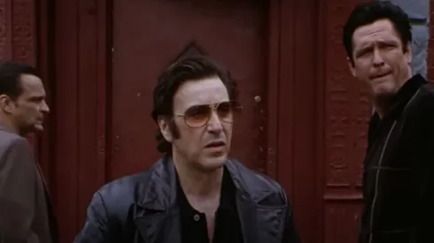 Al Pacino protagoniza esta película en la que el suspenso te impedirá parpadear.