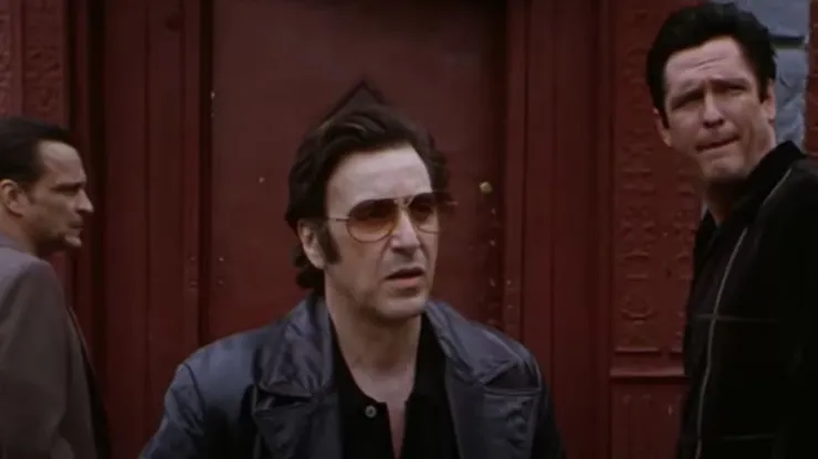 Al Pacino protagoniza esta película en la que el suspenso te impedirá parpadear.