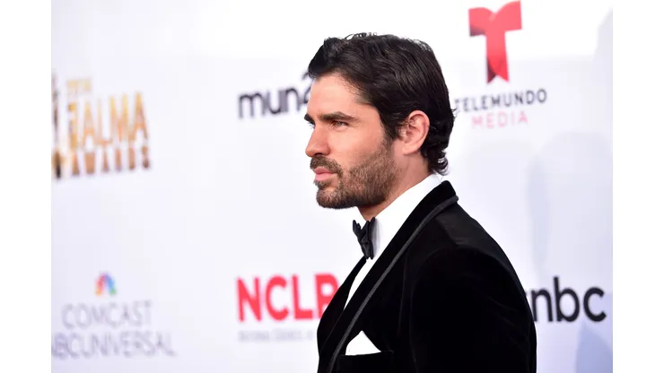Eduardo Verástegui, actor, bailarín y cantante se postuló este día ante el INE como candidato independiente a la presidencia de México.