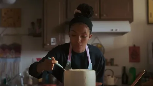 La vida es un pastel está protagonizada por Yara Shahidi quien interpreta a Jane.