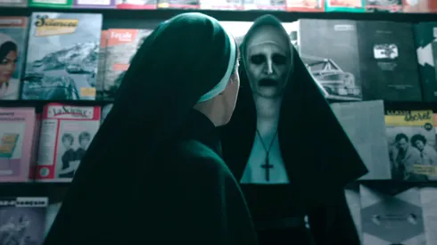 La hermana Irene se encuentra con nuevos problemas con una vieja conocida en La Monja 2.